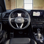 Интерьер обновленного Volkswagen T-Roc